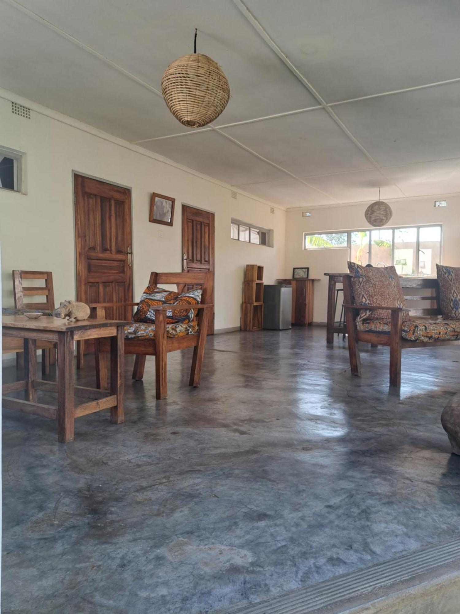 Kamunjila Lodge ลิฟวิงสโตน ภายนอก รูปภาพ