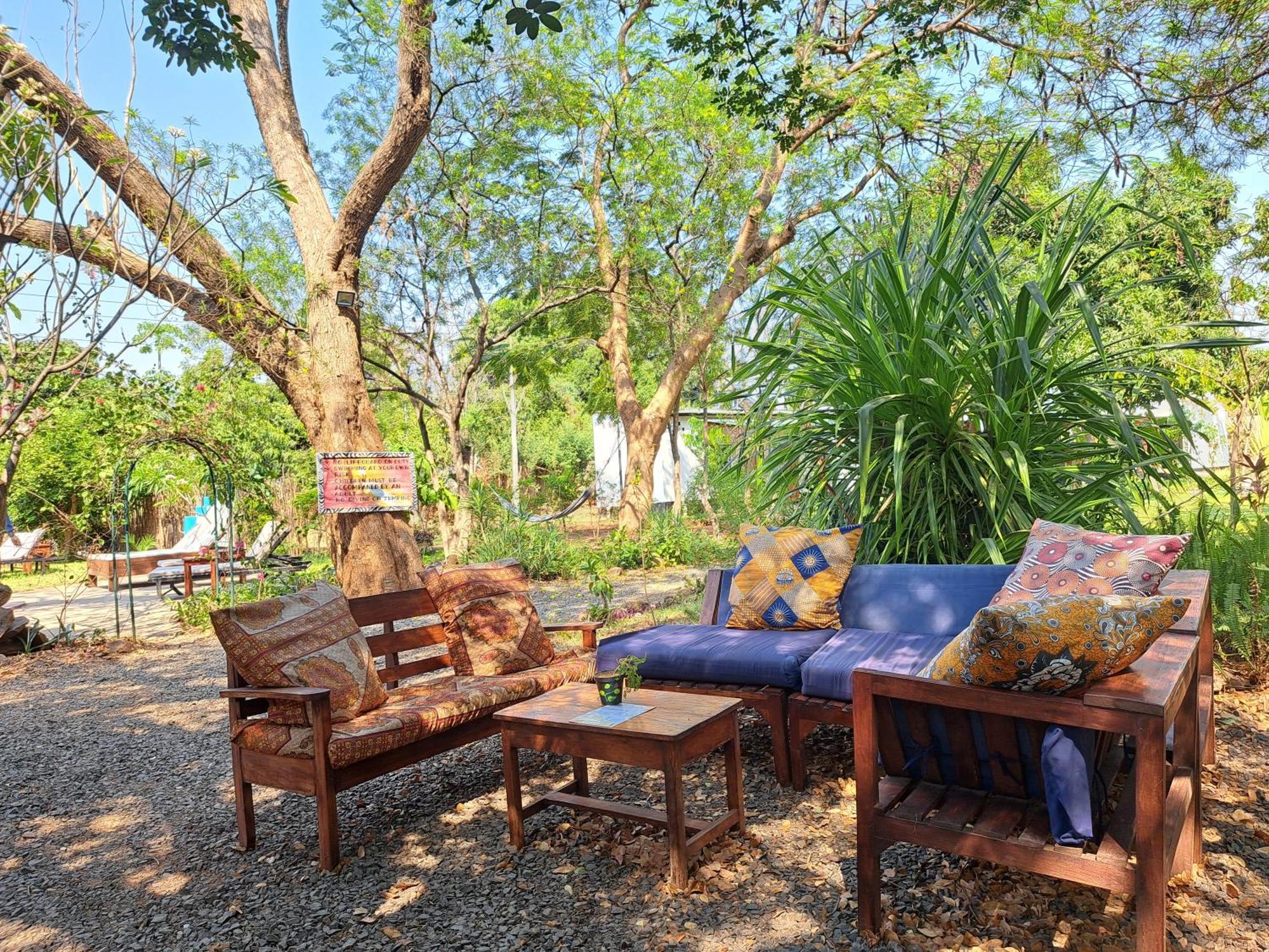 Kamunjila Lodge ลิฟวิงสโตน ภายนอก รูปภาพ
