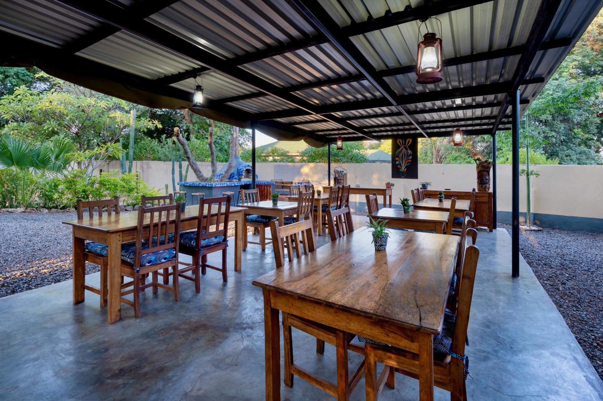Kamunjila Lodge ลิฟวิงสโตน ภายนอก รูปภาพ