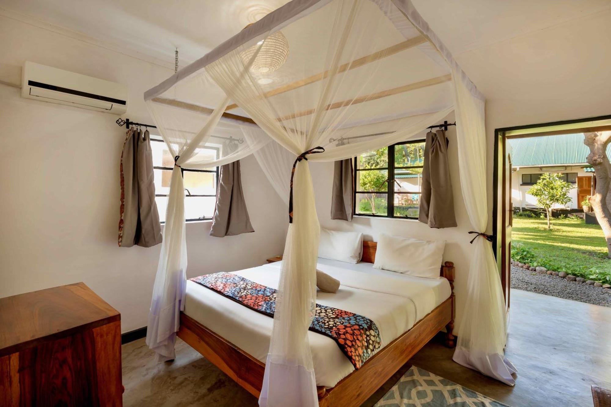 Kamunjila Lodge ลิฟวิงสโตน ภายนอก รูปภาพ