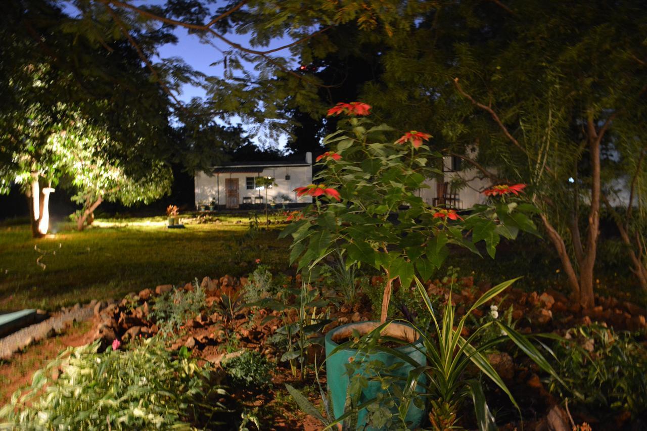 Kamunjila Lodge ลิฟวิงสโตน ภายนอก รูปภาพ