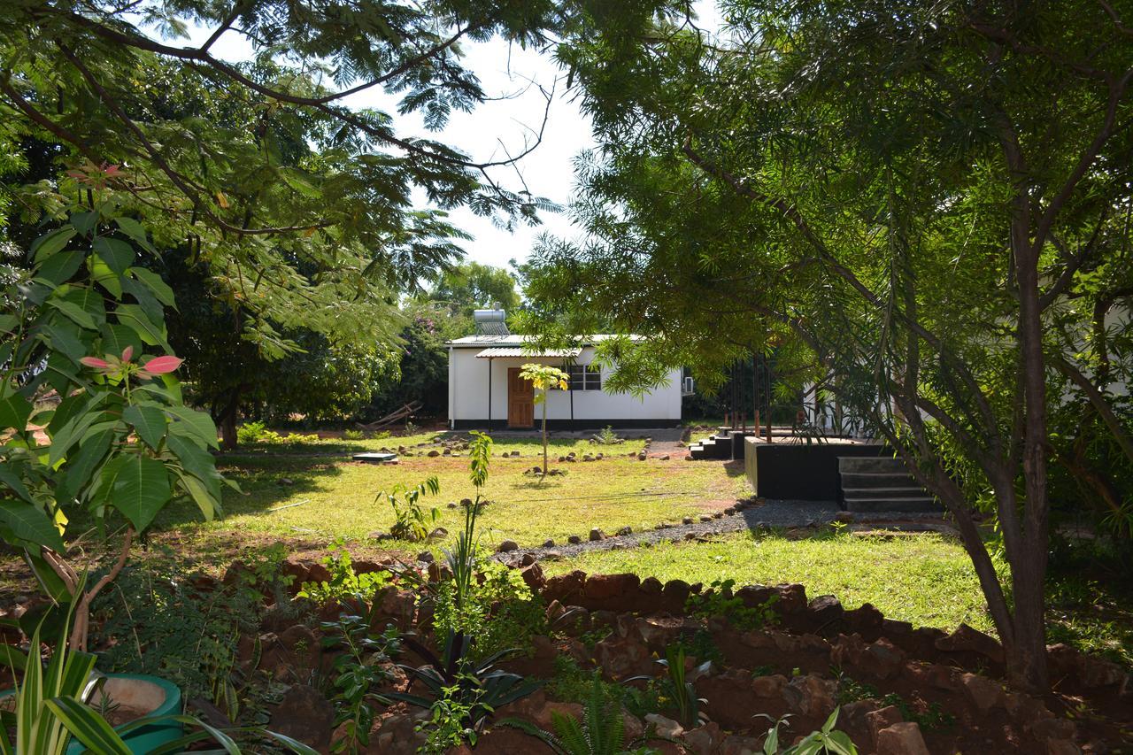 Kamunjila Lodge ลิฟวิงสโตน ภายนอก รูปภาพ