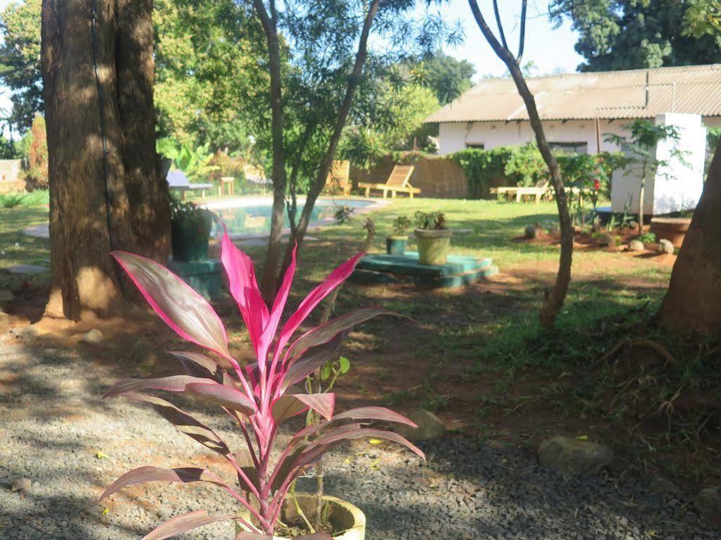 Kamunjila Lodge ลิฟวิงสโตน ภายนอก รูปภาพ